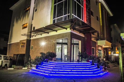 Facade/entrance, Night