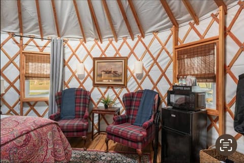 Equestrian Elegance - Unit #8 Campground/ 
RV Resort in Waco