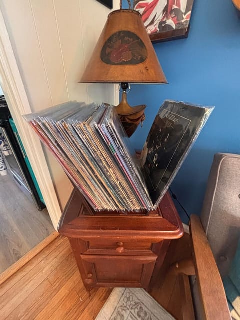 Grateful Dunes Getaway House in Porter