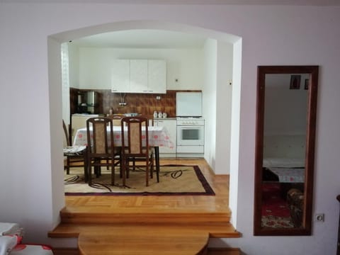 Pansion Velickovic Apartment in Serbia