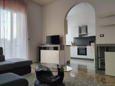 TV and multimedia, Seating area