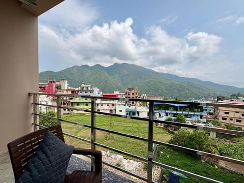 Property building, Balcony/Terrace