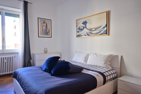 Bed, Bedroom, internet