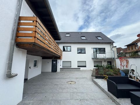 F4 - 2 Zimmer-Wohnung Apartment in Offenbach