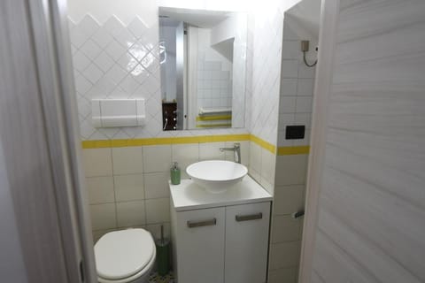 Casa Da Passaro Self Check - in , vicino ospedale e stadio Apartment in Salerno