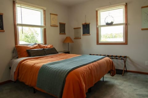 Walk to Weddings-Wineries-Trails Family Friendly Home in Downtown Alto Pass House in Alto Pass