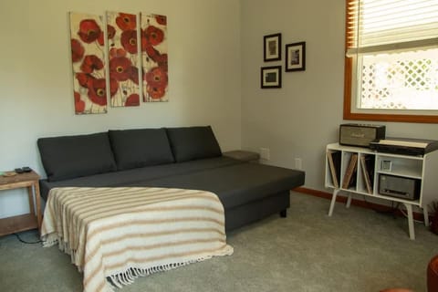 Walk to Weddings-Wineries-Trails Family Friendly Home in Downtown Alto Pass House in Alto Pass