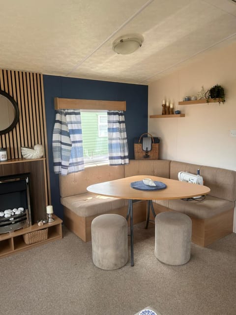 Withernsea sands-Maple grove Campground/
RV Resort in Withernsea