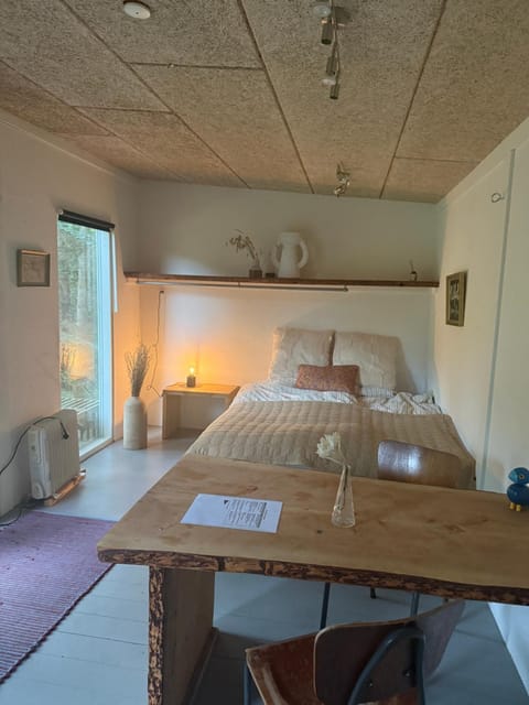 Idylisk primitiv hytte midt i skoven Luxury tent in Central Denmark Region