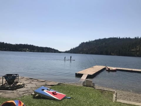 Twin Lakes Waterfront Retreat with Private Dock Fire Pit And Family Friendly Space House in Kootenai County