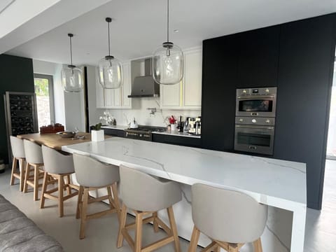 Mountain View House in Stellenbosch