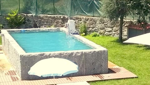 Property building, Garden, Swimming pool