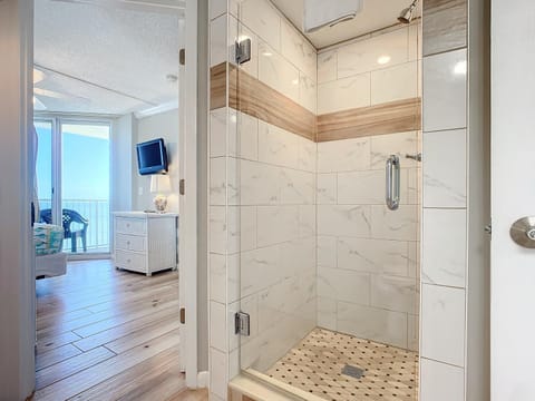 Bathroom, Bath