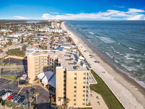 Property building, Day, Bird's eye view, Beach, Sea view