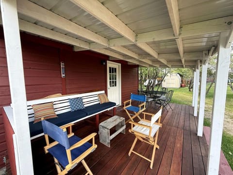 Charming Montana Bungalow with Madison River Views, Steps from Main Street in Ennis, MT House in Ennis