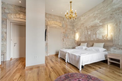 Tifani Luxury Rooms 3 Apartment in Split