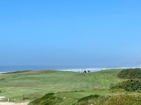 Property building, Nearby landmark, Golfcourse, Sea view