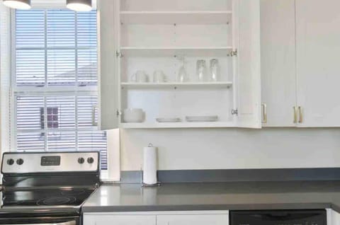 Cute 1bed 1bath 4blocks from French Q, steps to Jazz and music venues Apartment in Faubourg Marigny