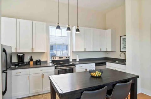 Cute 1bed 1bath 4blocks from French Q, steps to Jazz and music venues Apartment in Faubourg Marigny