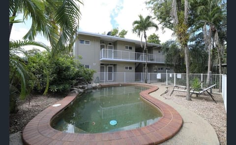 Property building, Garden, Garden view, Pool view