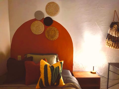 Casa completa en Jalatlaco con cocina equipada y parking hasta 7 huéspedes Apartment in Oaxaca