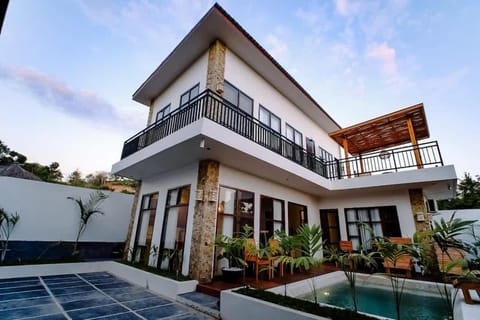 Property building, Patio, Garden view, Pool view, Swimming pool