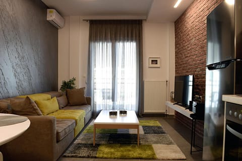 TV and multimedia, Living room, Photo of the whole room, Seating area