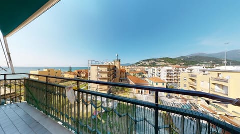 Property building, Sea view
