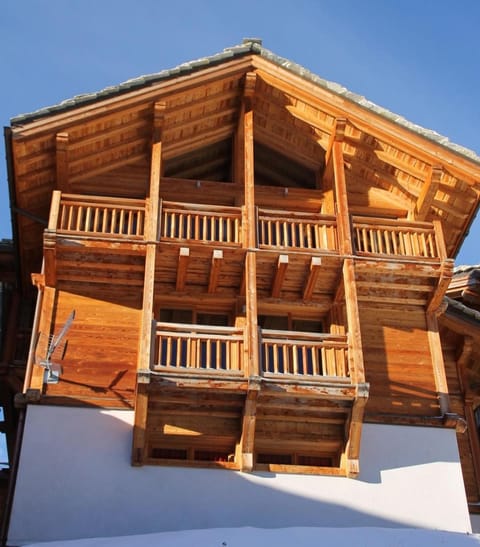 TETRAS Chalet de prestige, 12 personnes , Pieds des pistes Chalet in Piedmont
