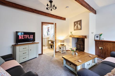 Oakworth 3 Bed Cottage, Sleeps 5, Haworth, Brontë House in England