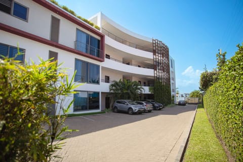 Property building, Day, Parking