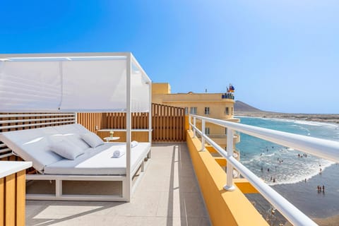 Balcony/Terrace, Beach, Sea view