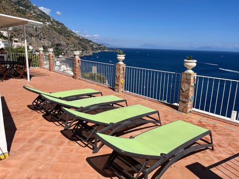 Balcony/Terrace, Sea view, sunbed