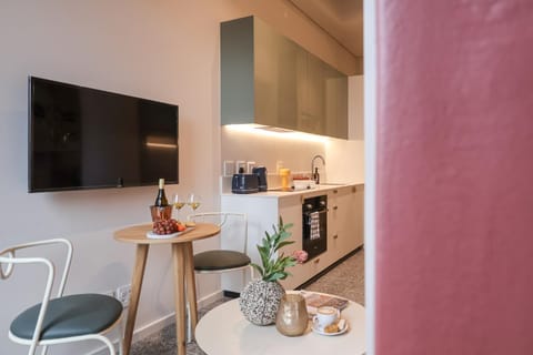 Patio, TV and multimedia, Balcony/Terrace, Dining area