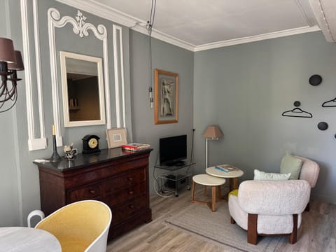 Le studio du Clos du Bourgage Apartment in Vernon