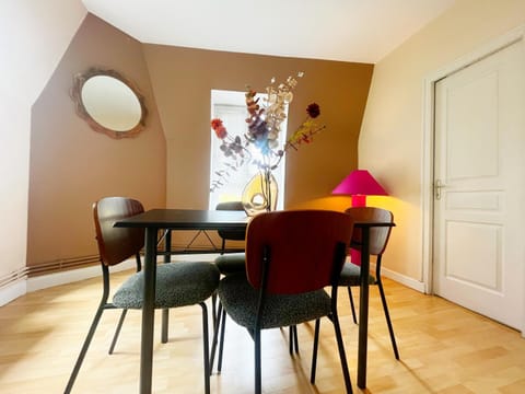 Novita - Appartement 4 personnes - check in h24 & wifi Apartment in Lyon