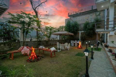Garden, Garden