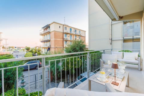 Marine Charm Apartment in Viareggio