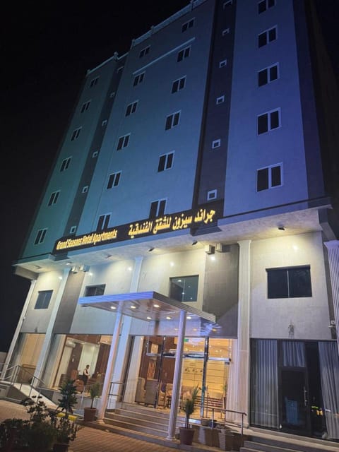 Property building, Night