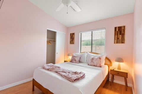 Reset Rally Pool Hot Tub Firepit Villa in Casa Grande