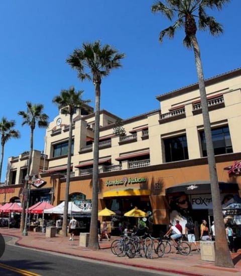 Amazing 2bdr Huntington Beach Home Apartment in Huntington Beach