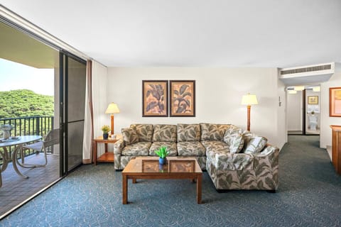 Kaanapali Shores 512 Apartment in Kaanapali