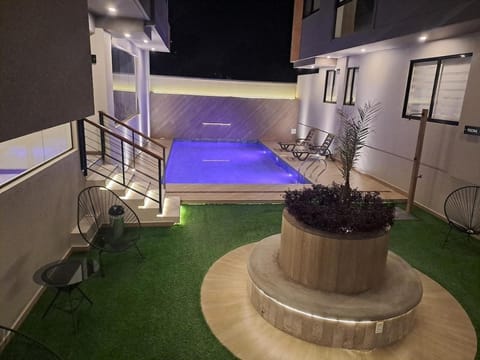 Night, Swimming pool
