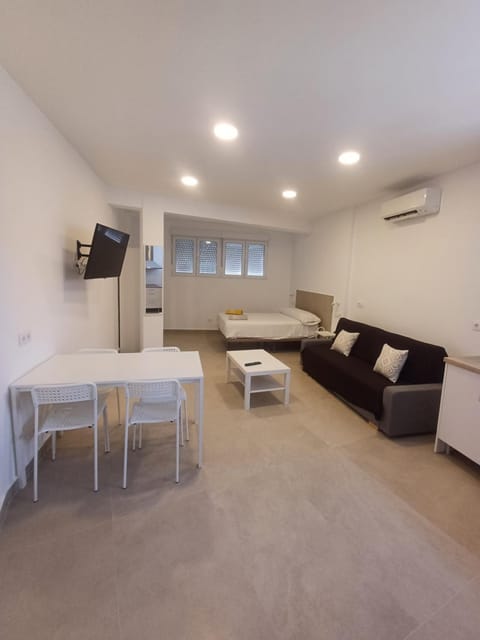 Bienvenida 4 Apartment in Malaga