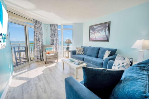 Baywatch Updated w Direct Ocean Front View, Pools House in Atlantic Beach