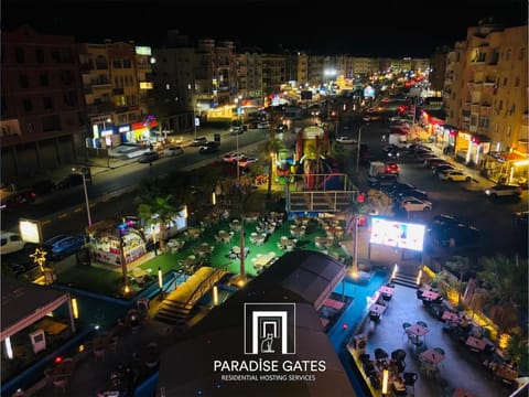 Night, City view, Street view, Location