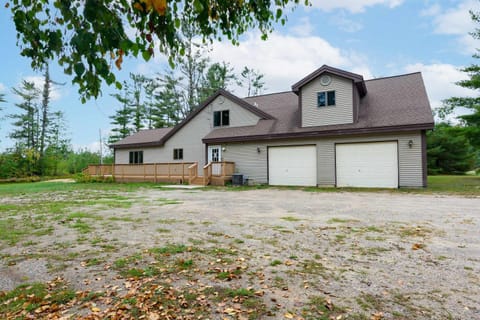 Up North Getaway House in Gaylord