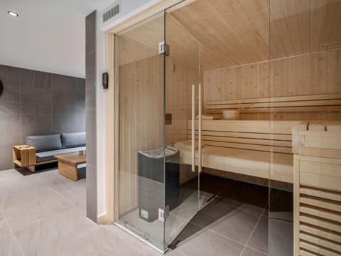 Duplex au pied des pistes avec sauna, 5 chambres pour 12 - FR-1-570-71 Apartment in Les Allues