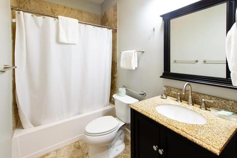 Miners Ridge Villa on Choice Ave - Steps to Downtown Apartment in Dahlonega