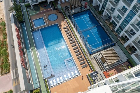 Pool view, Swimming pool, Swimming pool, sunbed